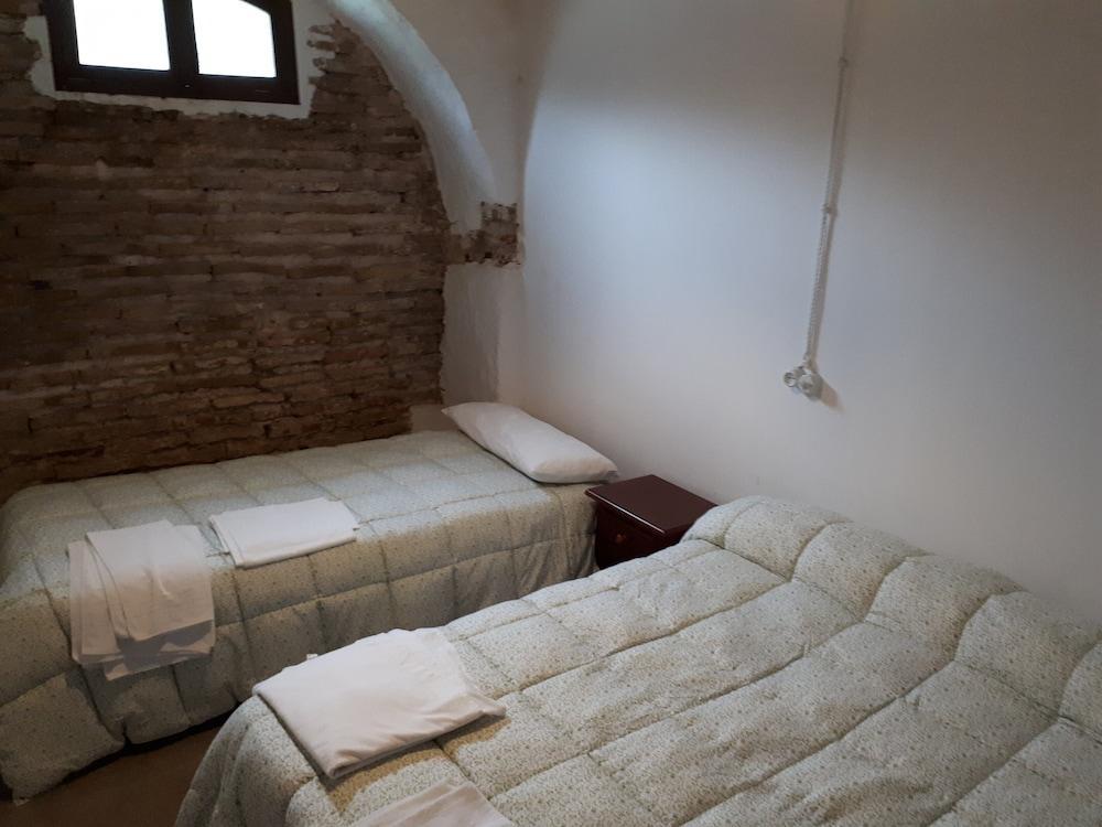 Cortijo Alzamigaja * Archidona
